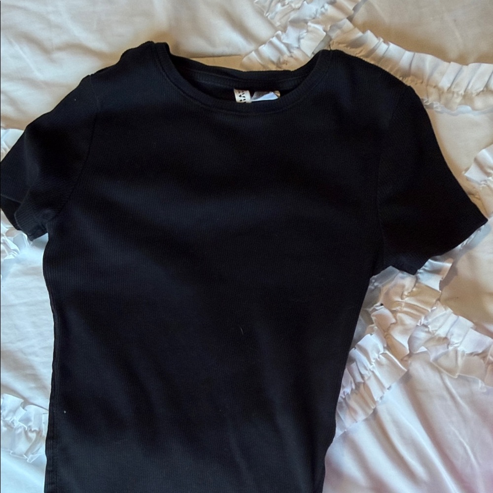 H&M Dark Ribbed Top